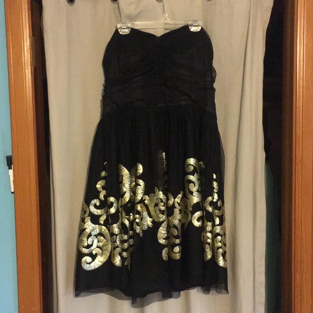 Black strapless dress